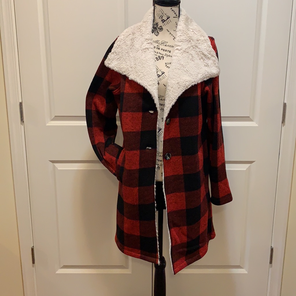 Steve Madden Buffalo Plaid Faux Fur Midsize Jacket Size Large Shacket Like Fit